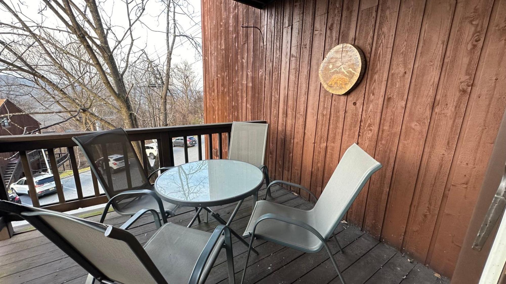 Ski On Ski Off Mtn Chalet Vernon Exterior foto